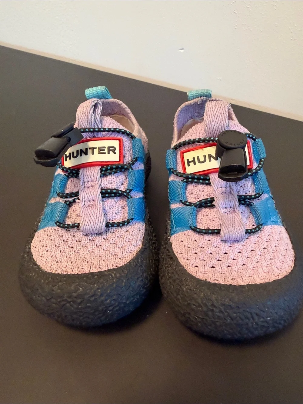 Hunter little Kids Vin water shoes size 5